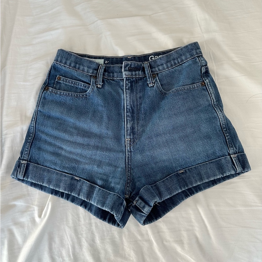 Women’s gap original high waisted denim jeans shorts 27